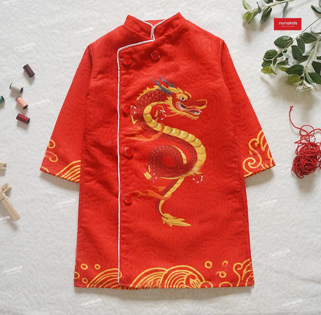 Áo dài cách tân cho bé trai